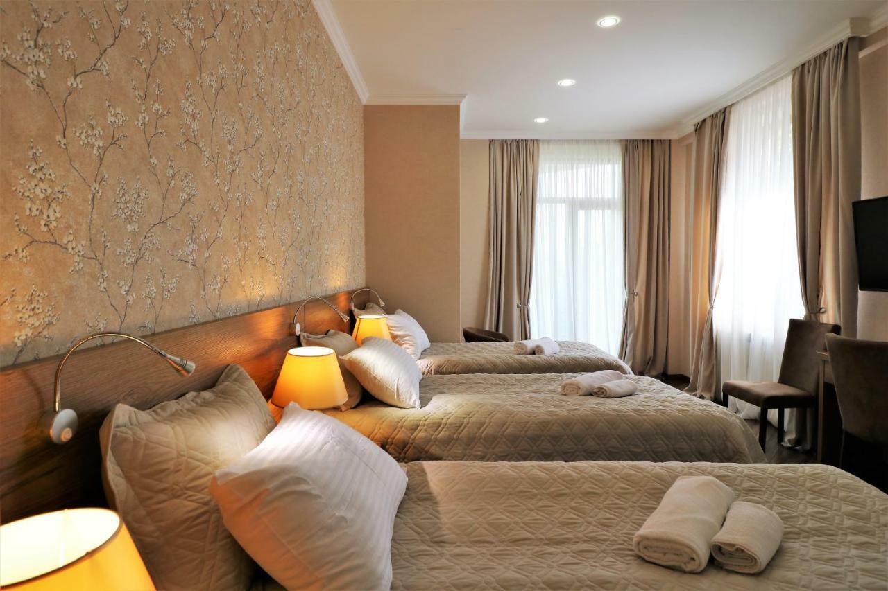 Luxury Aparthotel 5Rooms In Tbilisi Center Exterior photo