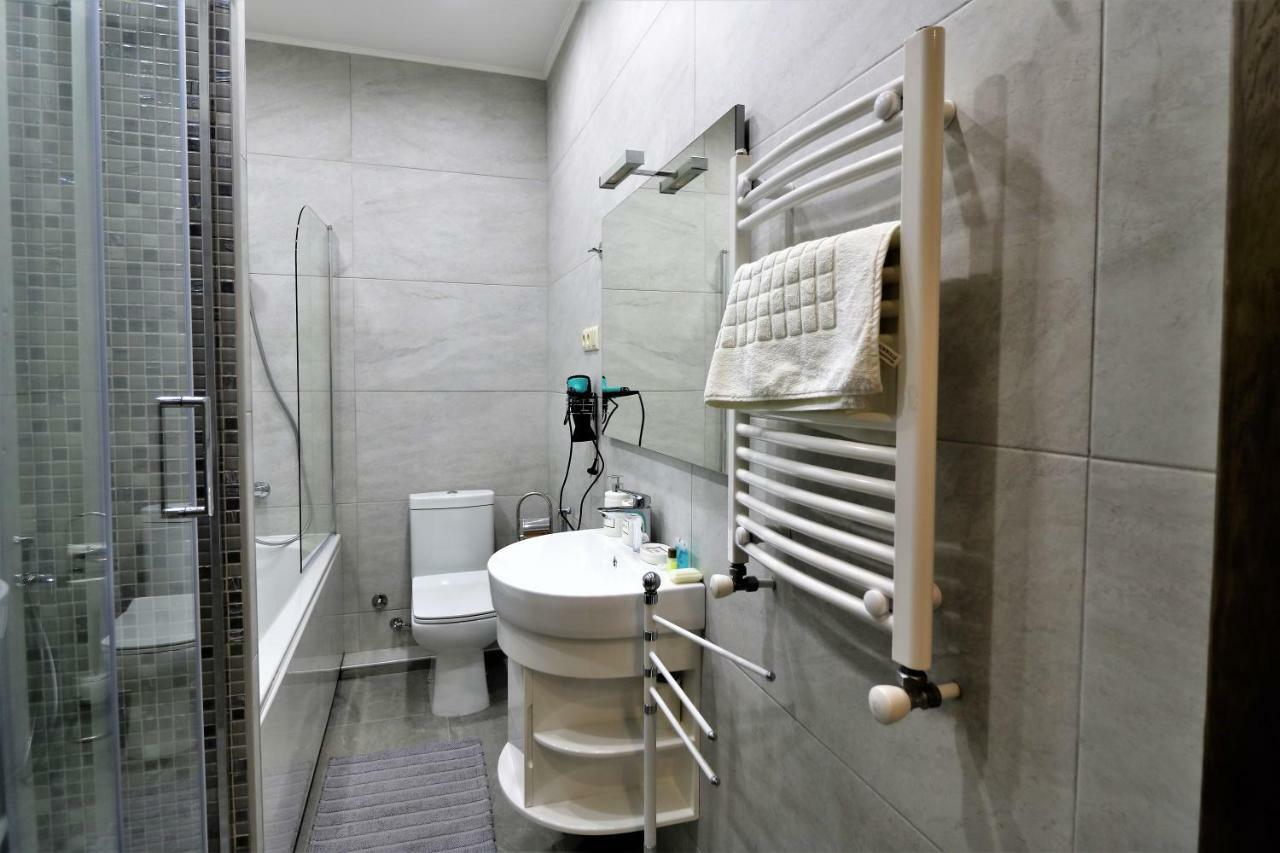 Luxury Aparthotel 5Rooms In Tbilisi Center Exterior photo