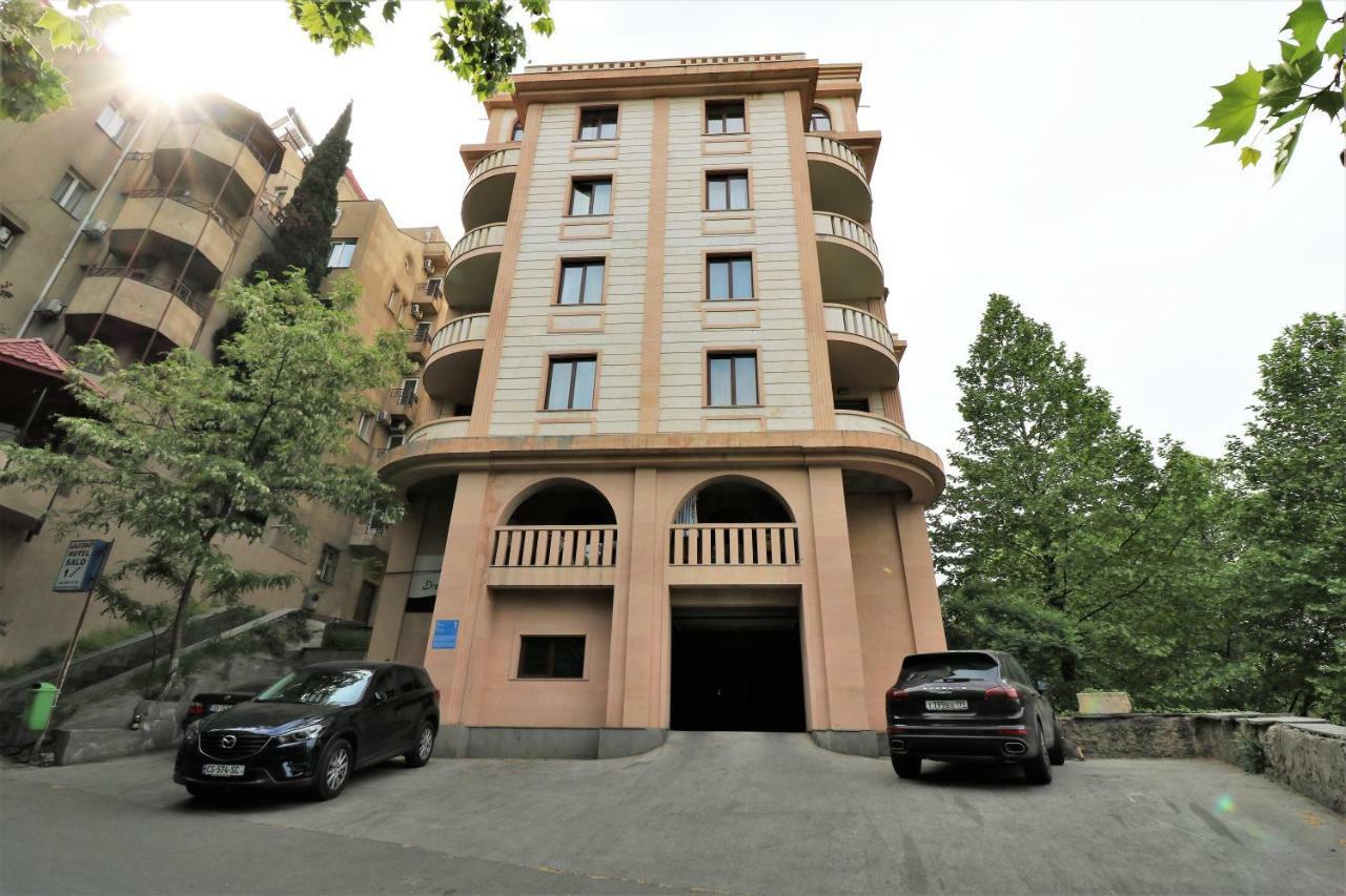 Luxury Aparthotel 5Rooms In Tbilisi Center Exterior photo